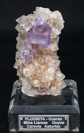 Fluorite with Quartz. 