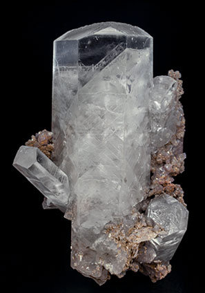 Doubly terminated Calcite. Side