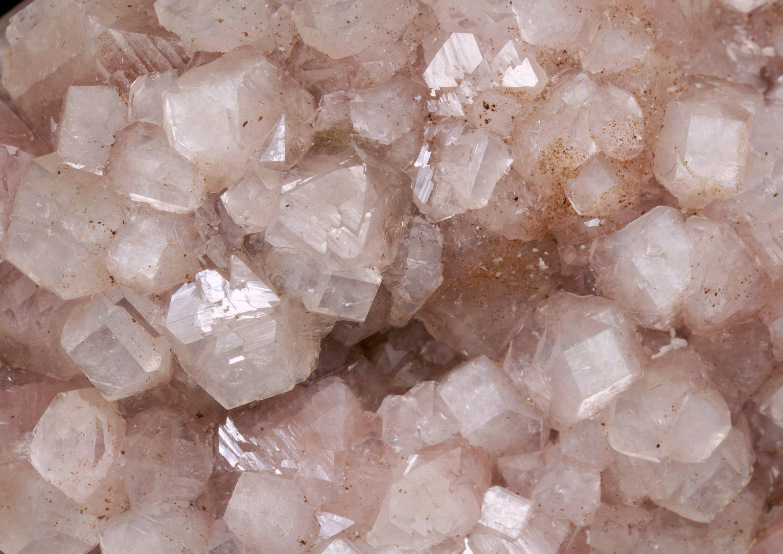 specimens/s_imagesAC7/Hydroxyapophyllite_K-DL27AC7d.jpg