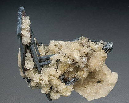Stibnite with Baryte. Rear