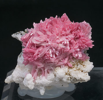 Rhodonite with Calcite.