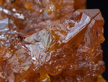 Sphalerite with Calcite. 