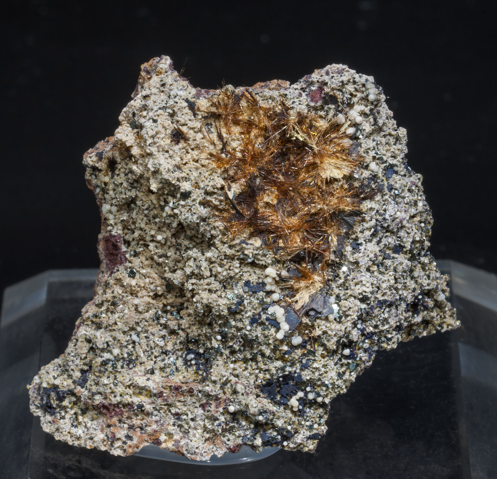 specimens/s_imagesAD2/Yuanfuliite-ND61AD2f.jpg