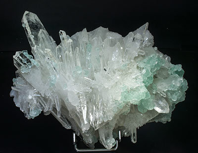 Fluorite with Quartz. Side