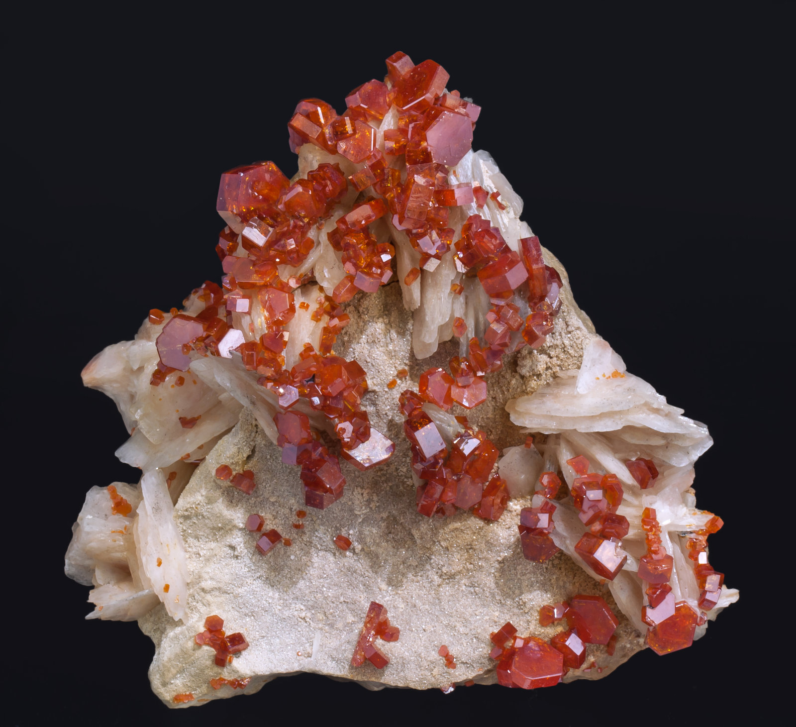 specimens/s_imagesAD5/Vanadinite-DA50AD5f.jpg