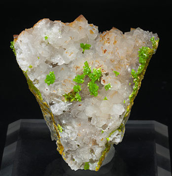 Pyromorphite with Quartz. 