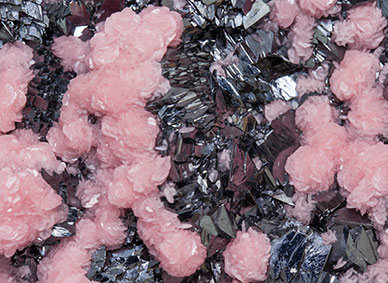 Rhodochrosite with Tennantite-Tetrahedrite (Series). 