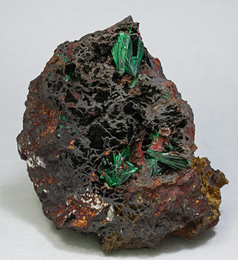 Malachite with Goethite. 