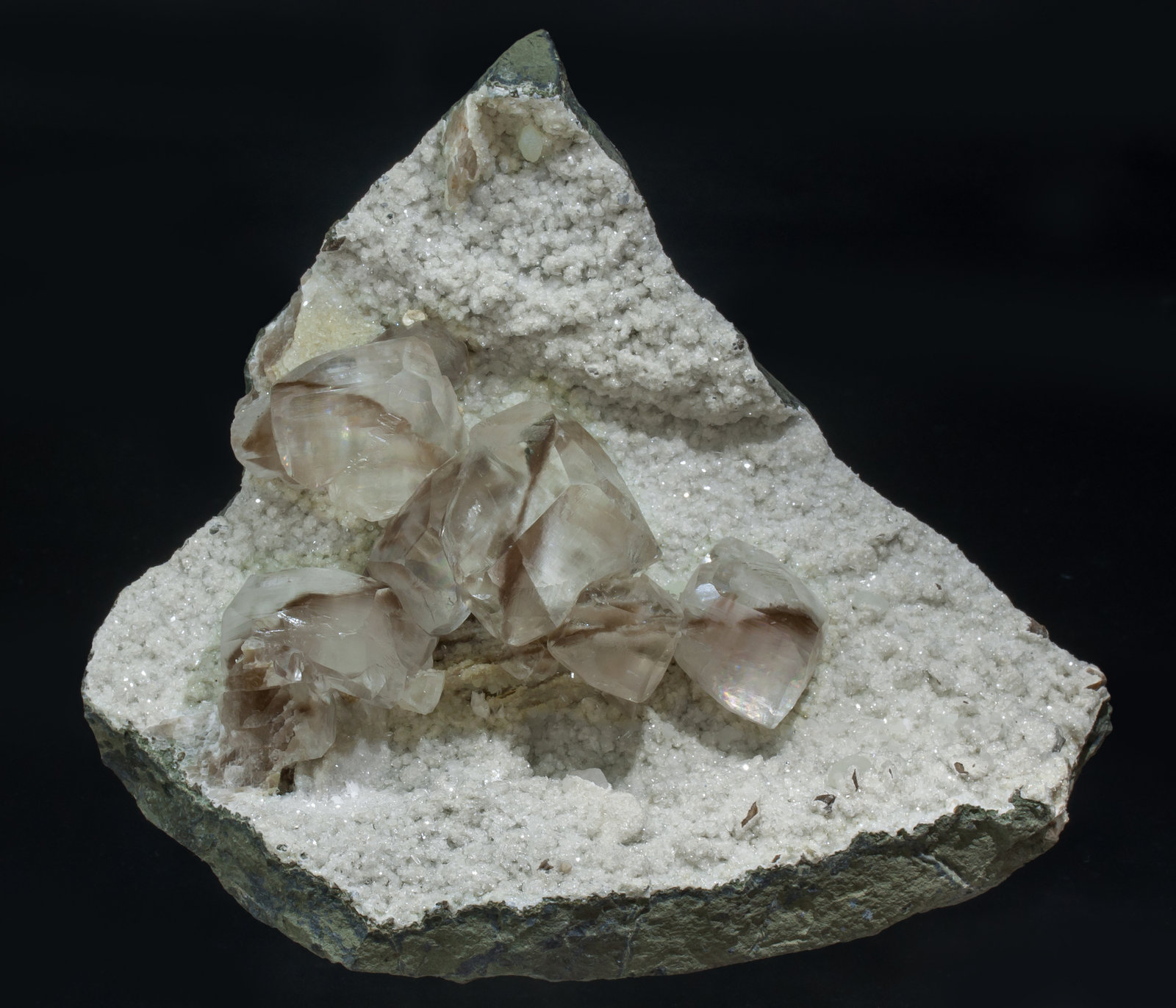 specimens/s_imagesAE1/Calcite-CC50AE1f.jpg
