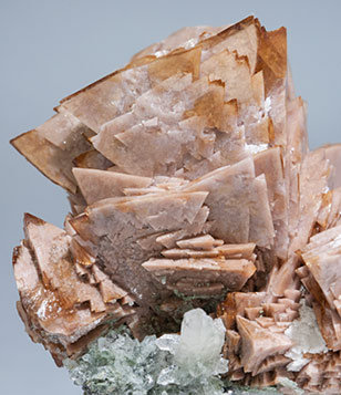 Genthelvite with Quartz and Calcite. 