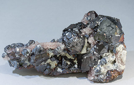 Sphalerite with Galena and Quartz. Rear