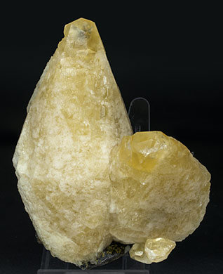 Calcite with Sphalerite. Front