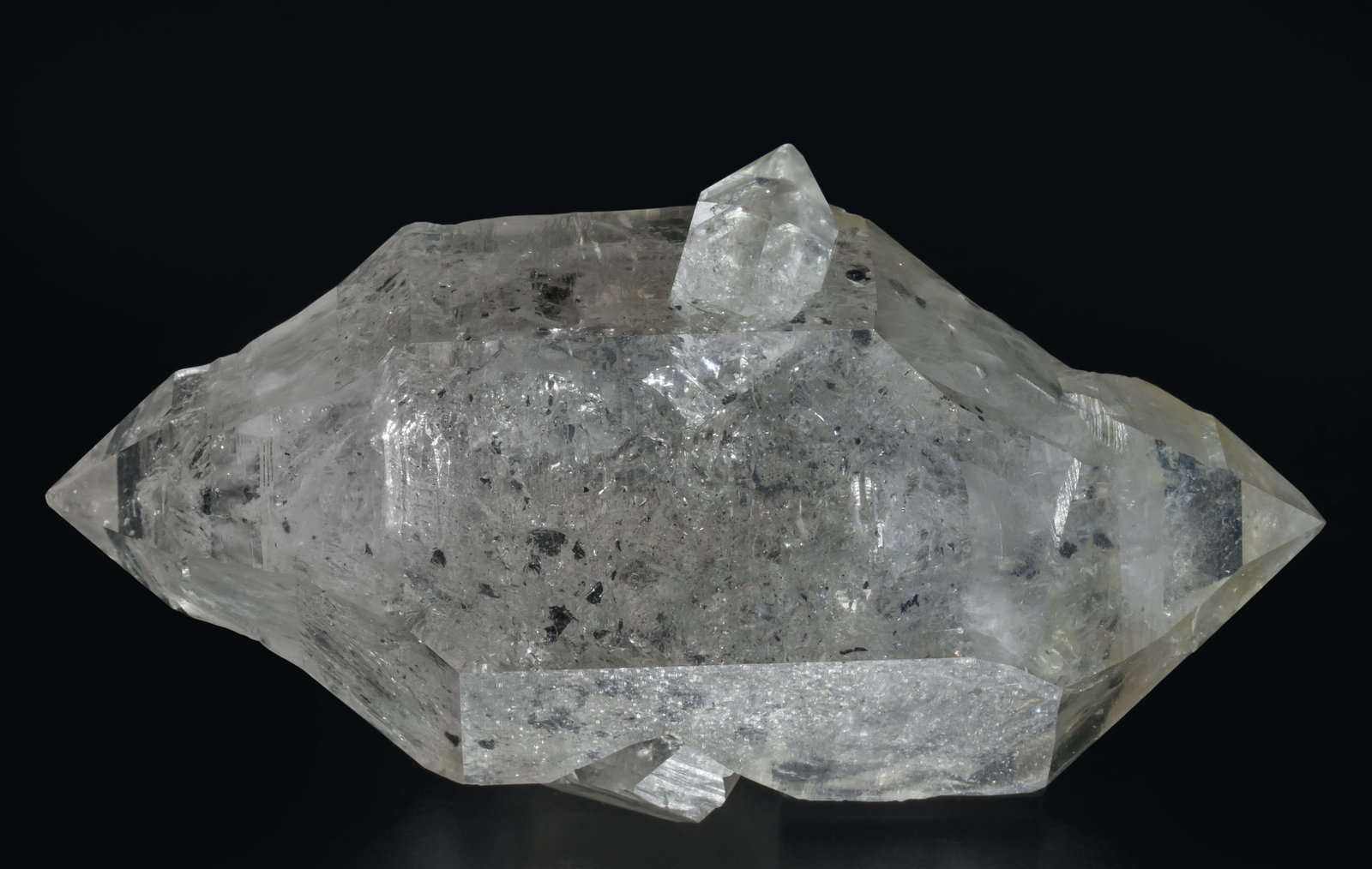 specimens/s_imagesAE2/Quartz-TY28AE2f.jpg