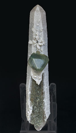 Octahedral Fluorite with Quartz and Chlorite. 