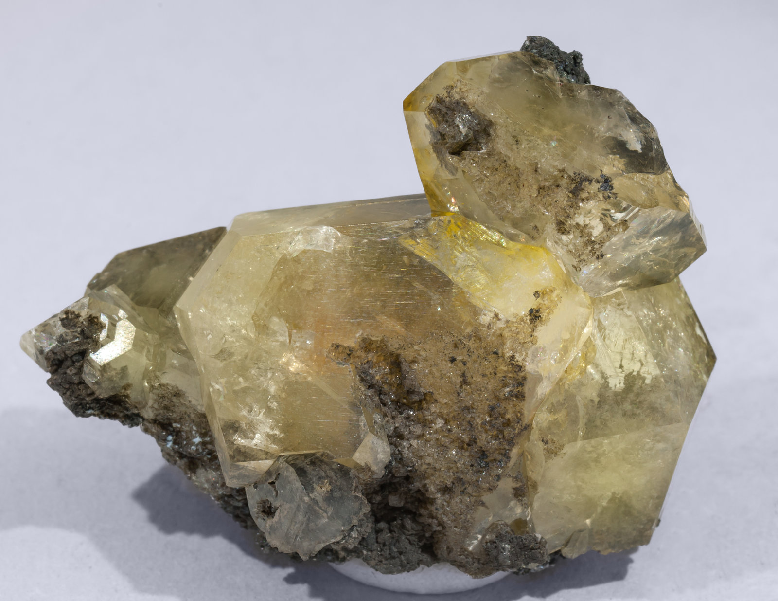 specimens/s_imagesAE6/Anglesite-LQ88AE6f.jpg