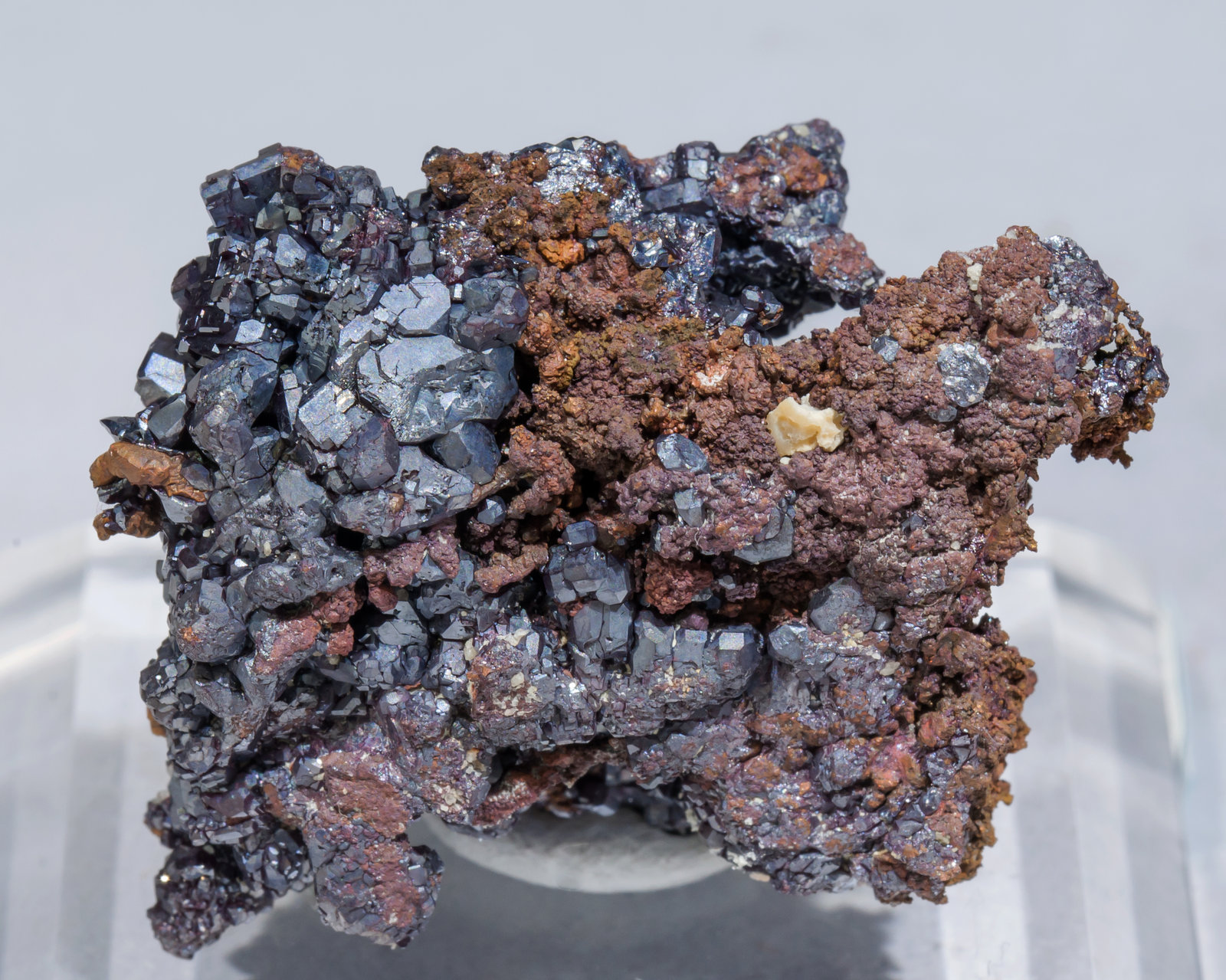 specimens/s_imagesAE6/Cuprite-RM14AE6r.jpg