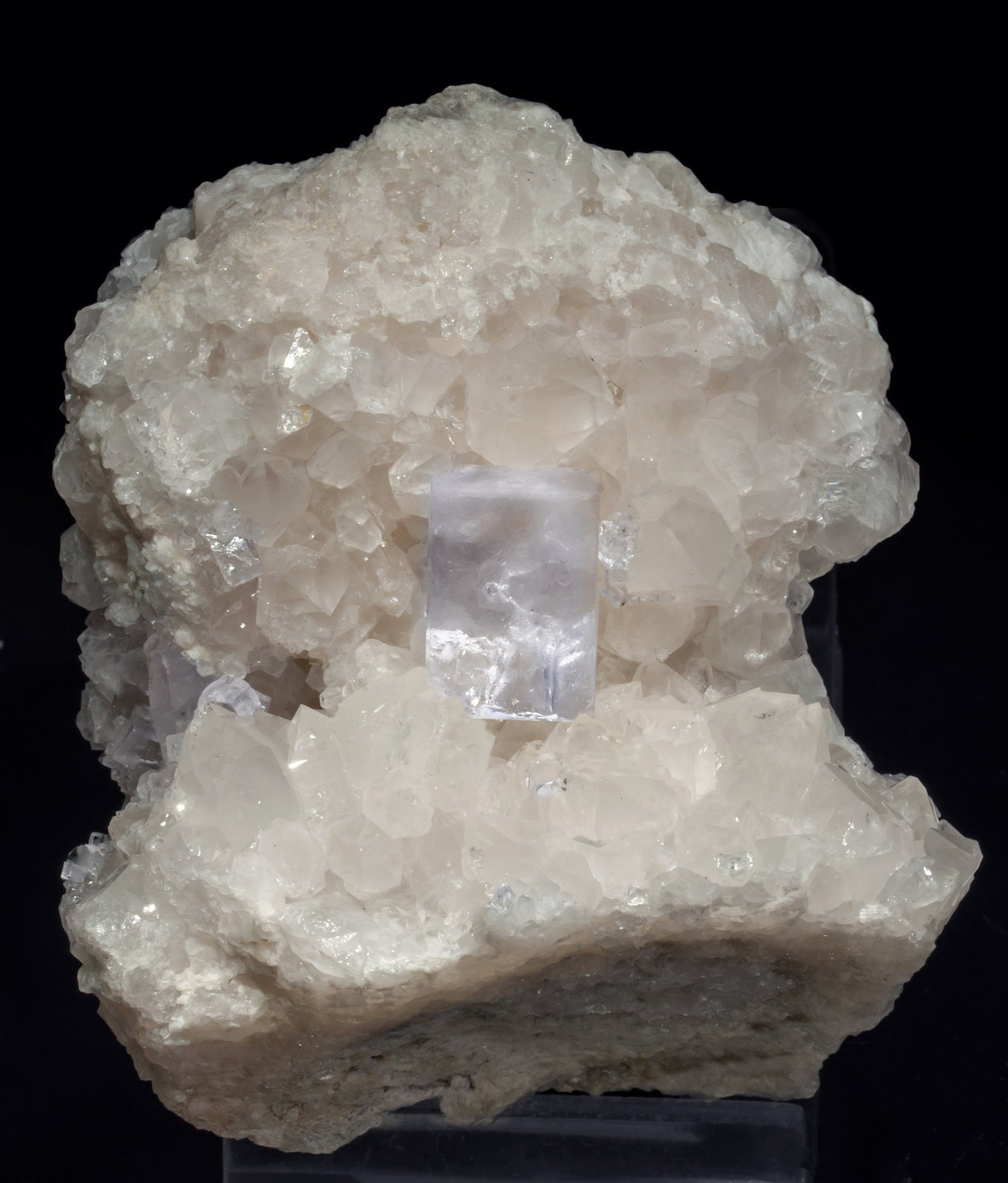 specimens/s_imagesAE7/Fluorite-NT89AE7f.jpg