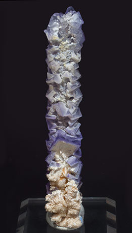 Fluorite with Baryte. Rear