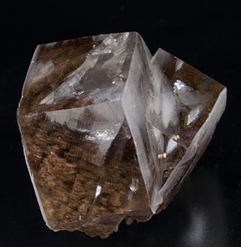 Calcite with inclusions. Side