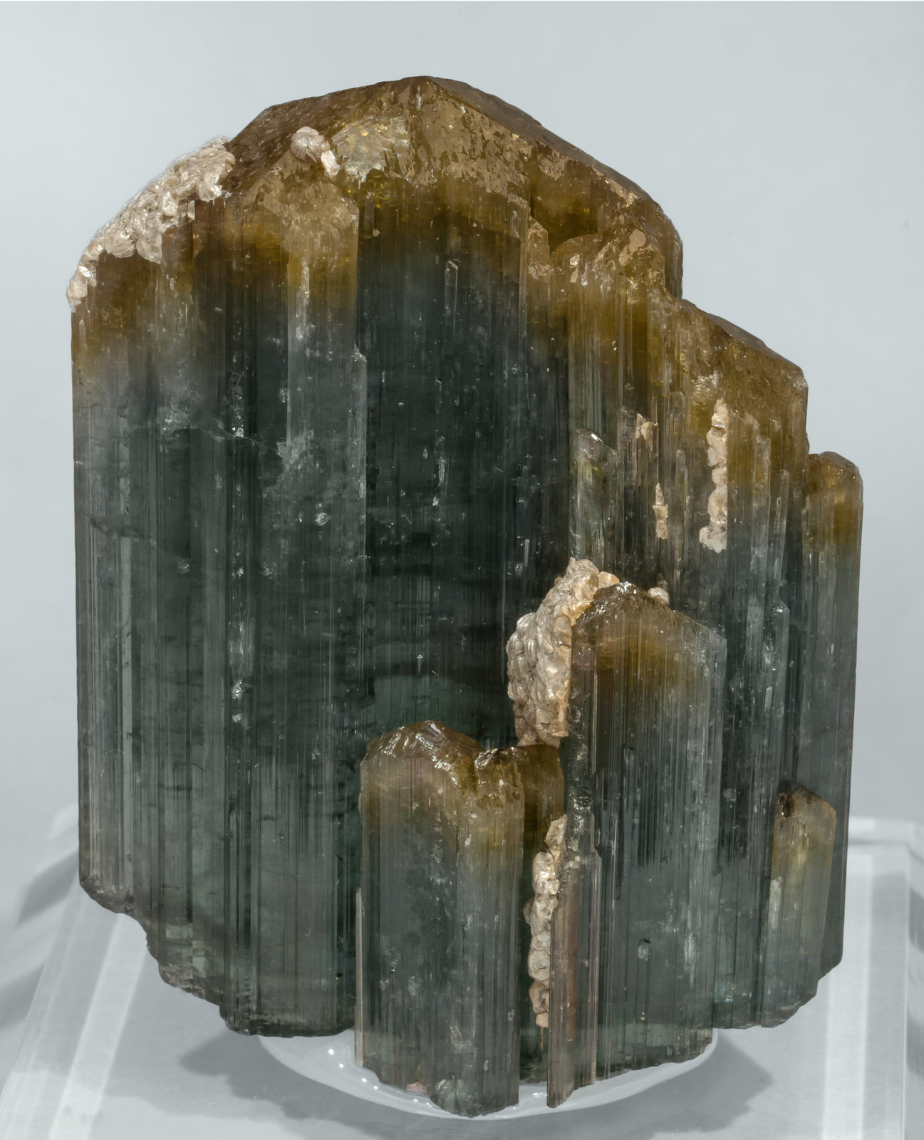 elbaite-variety-indicolite-governador-valadares-vale-do-rio-doce