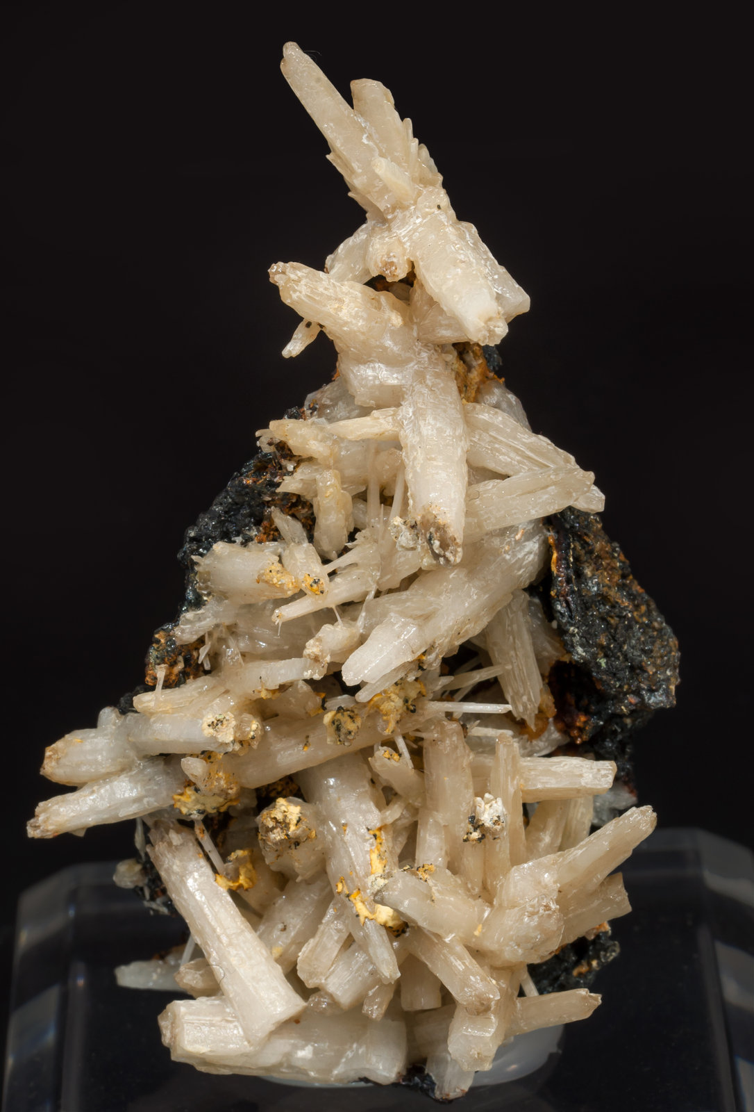 specimens/s_imagesAF0/Cerussite-MT68AF0f.jpg