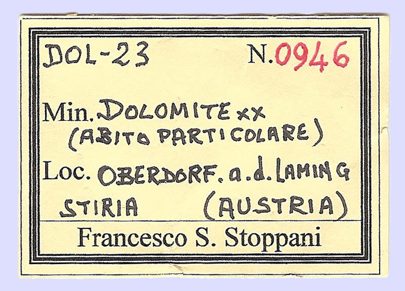 specimens/s_imagesAF0/Dolomite-ST69AF0e.jpg