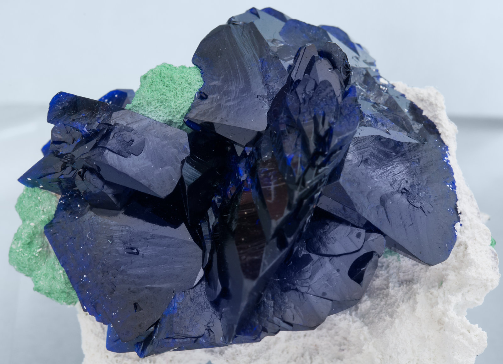 specimens/s_imagesAF1/Azurite-TB69AF1d.jpg