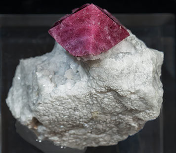 Spinel with Calcite. Top