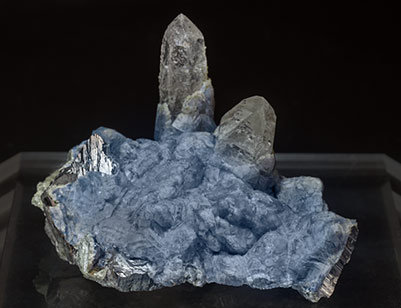 Fluorite on Topaz, Arsenopyrite and Quartz . Front