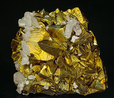 Chalcopyrite with Calcite and Galena.