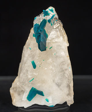 Veszelyite with Quartz.