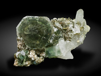 Fluorapatite with Quartz and Muscovite.