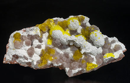 Jouravskite with Xonotlite and Hydroxyapophyllite-(K). 