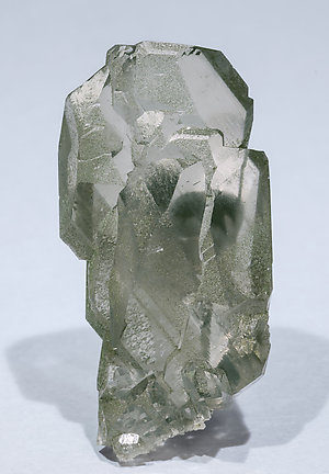 Quartz (variety faden) with Chlorite. Front