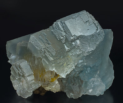 Fluorite. Rear