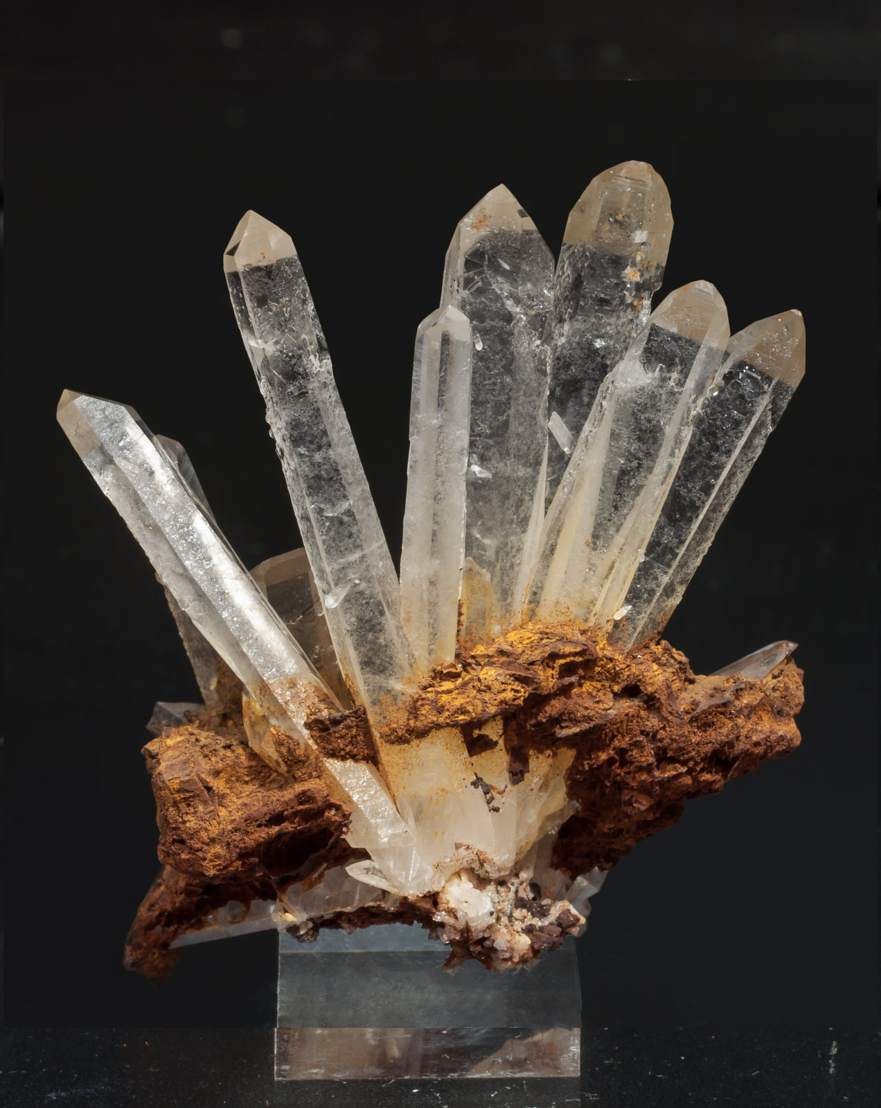 specimens/s_imagesAG9/Quartz-TT96AG9r.jpg