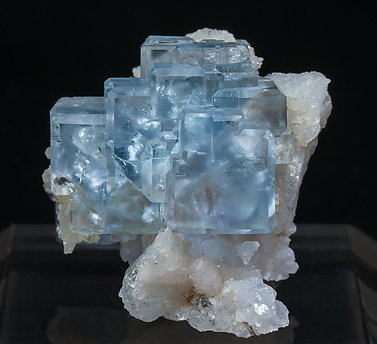 Fluorite with Quartz and Muscovite. 