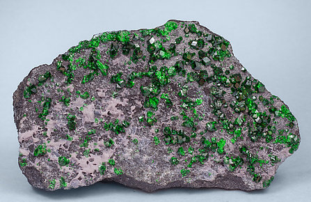 Uvarovite with Amesite. 