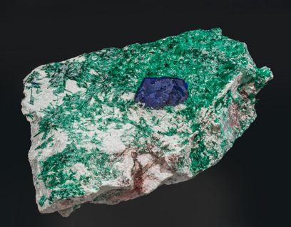 Azurite with Brochantite. Side