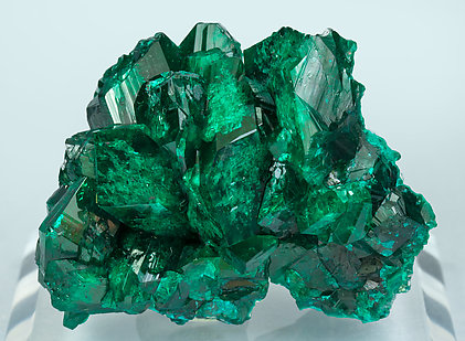 Dioptase. Front