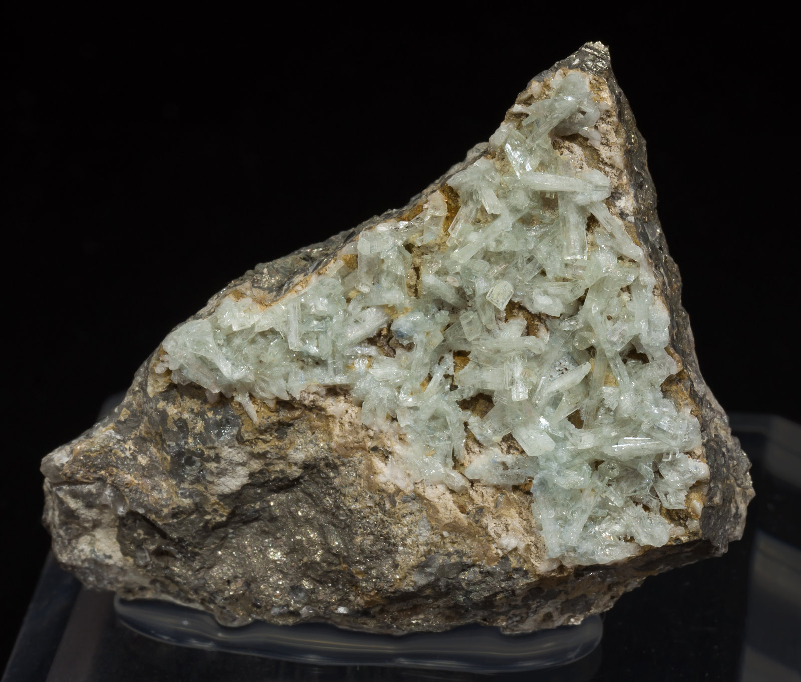 specimens/s_imagesAH4/Paravauxite-MV14AH4f.jpg