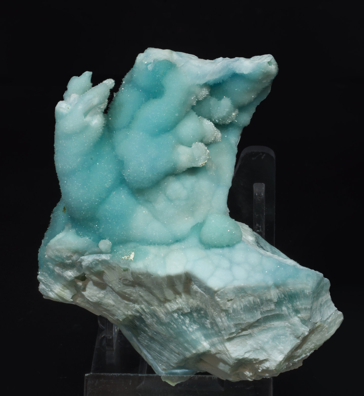 specimens/s_imagesAH6/Aragonite-CT36AH6f.jpg