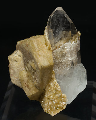 Siderite with Quartz.