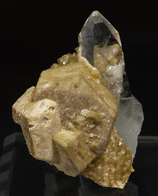 Siderite with Quartz. Side