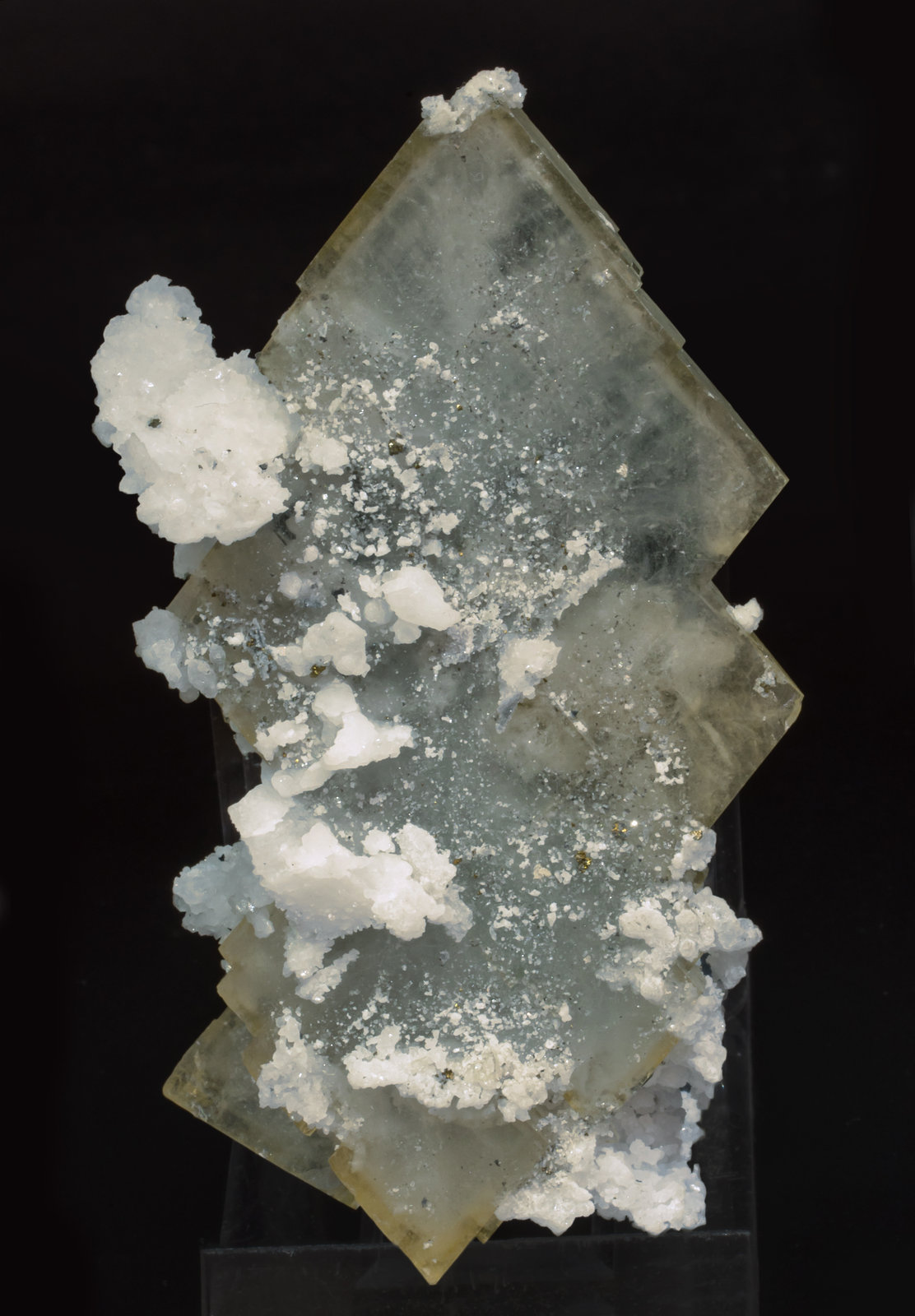 specimens/s_imagesAH8/Baryte-EE49AH8r.jpg