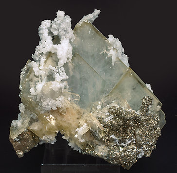 Baryte with Quartz and Pyrite.