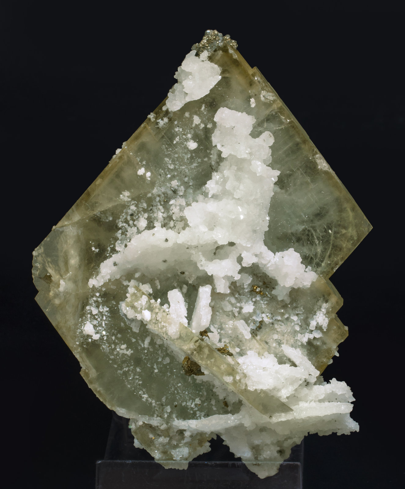 specimens/s_imagesAH8/Baryte-EJ89AH8r.jpg