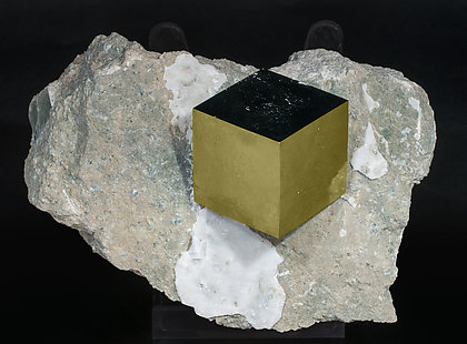 Pyrite. Front