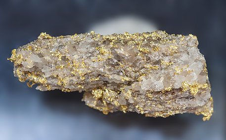 Gold with Quartz. Top