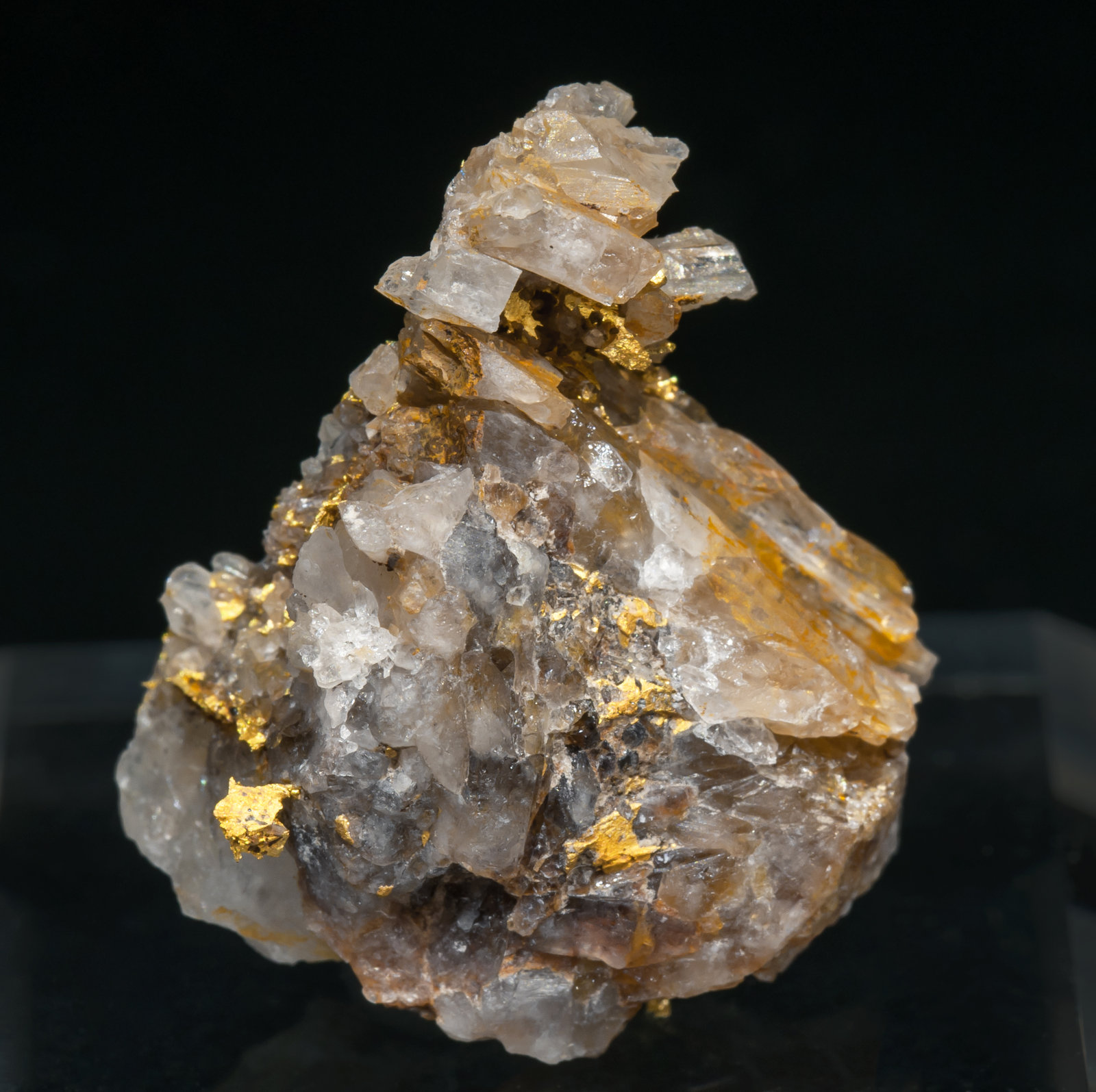 specimens/s_imagesAH9/Gold-EG69AH9r.jpg